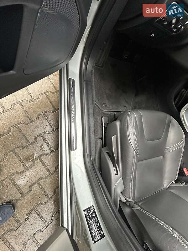 Універсал Volvo V60 2018 в Івано-Франківську