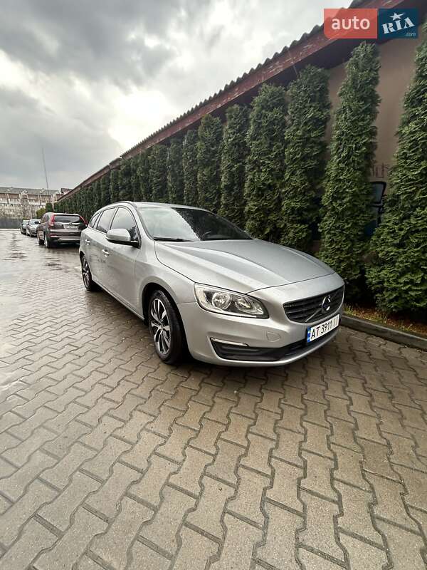 Універсал Volvo V60 2018 в Івано-Франківську