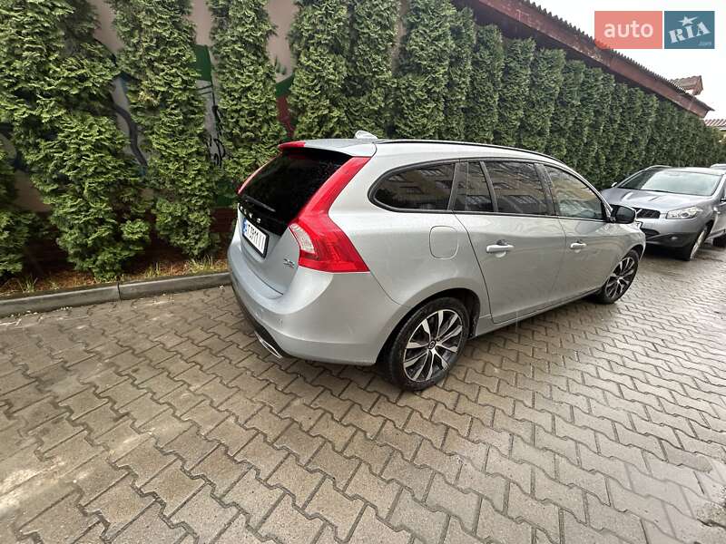 Універсал Volvo V60 2018 в Івано-Франківську