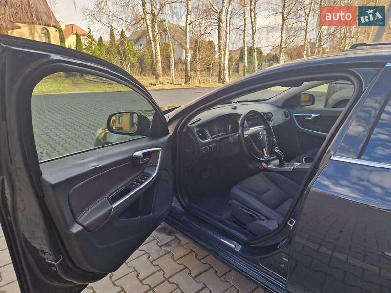 Универсал Volvo V60 2014 в Луцке