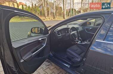 Универсал Volvo V60 2014 в 
