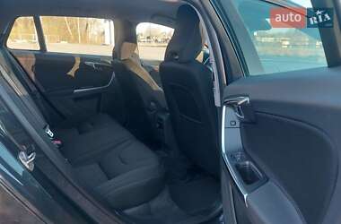 Универсал Volvo V60 2014 в 