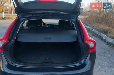 Универсал Volvo V60 2014 в 