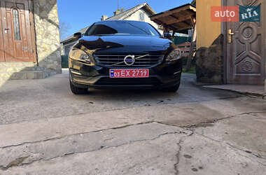 Универсал Volvo V60 2014 в 