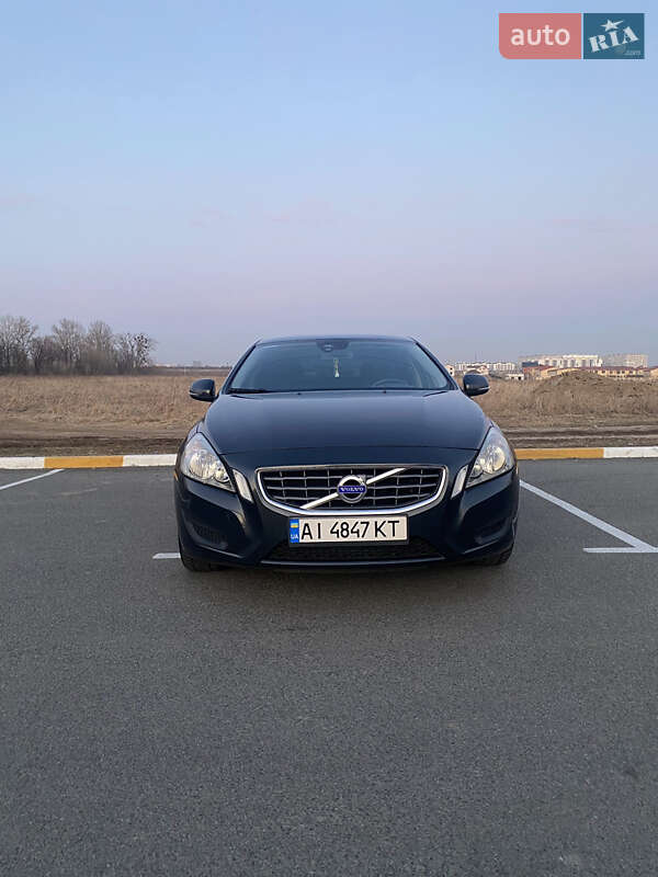 Універсал Volvo V60 2011 в Києві