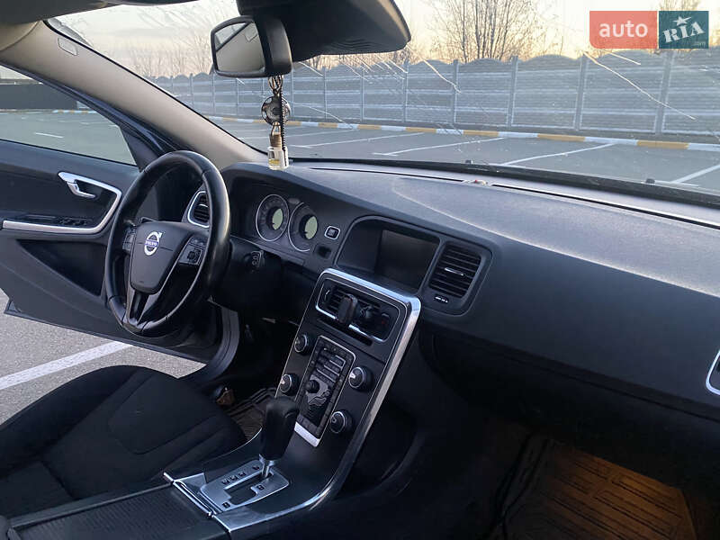 Універсал Volvo V60 2011 в Києві