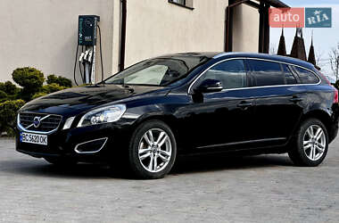 Универсал Volvo V60 2010 в 