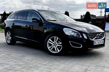 Универсал Volvo V60 2010 в 