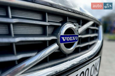 Универсал Volvo V60 2010 в 