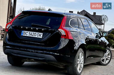 Универсал Volvo V60 2010 в 