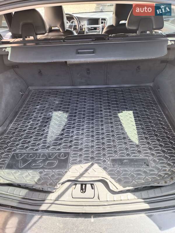 Универсал Volvo V60 2012 в Львове