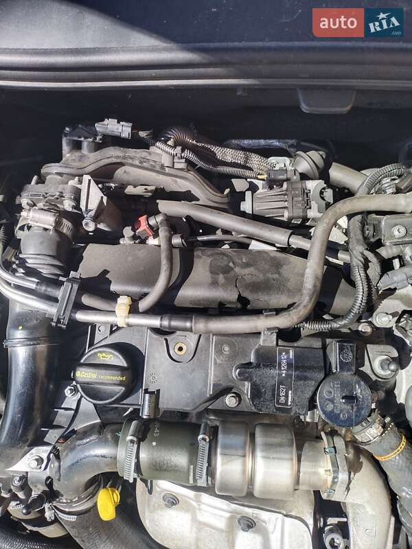 Универсал Volvo V60 2012 в Львове