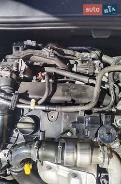 Универсал Volvo V60 2012 в 