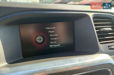 Универсал Volvo V60 2014 в 
