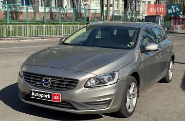 Volvo V60 2015 Volvo V60 2015