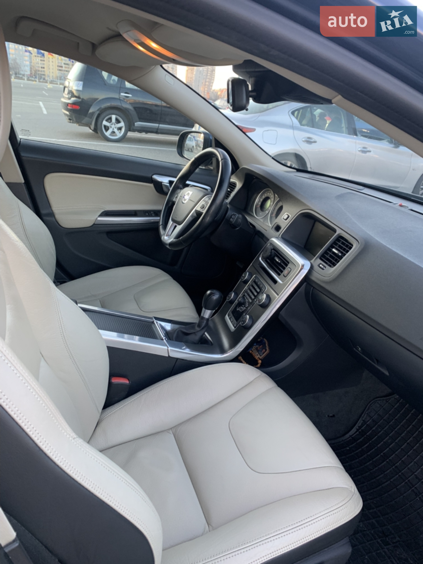 2011 Volvo V60 - мініатюра 8