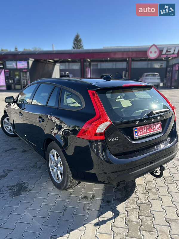 Универсал Volvo V60 2012 в Львове