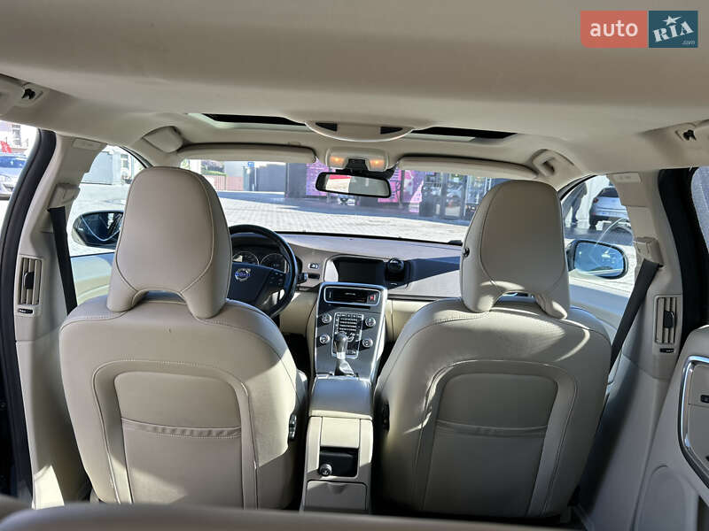 Универсал Volvo V60 2012 в Львове