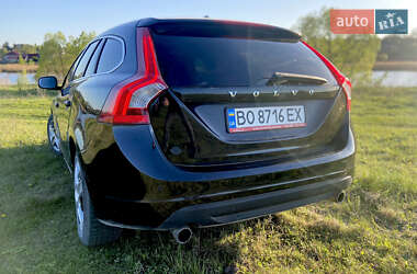 Volvo V60 2011 Volvo V60 2011