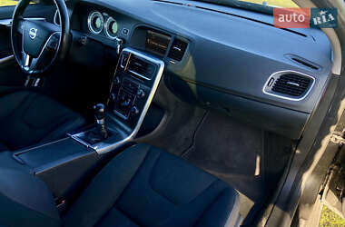 Універсал Volvo V60 2011 в 