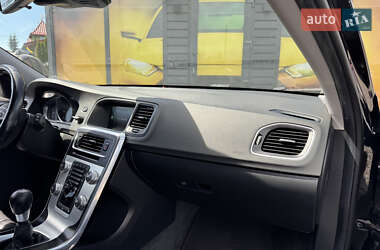 Универсал Volvo V60 2014 в 
