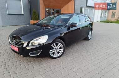 Універсал Volvo V60 2013 в 