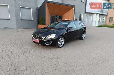 Універсал Volvo V60 2013 в 