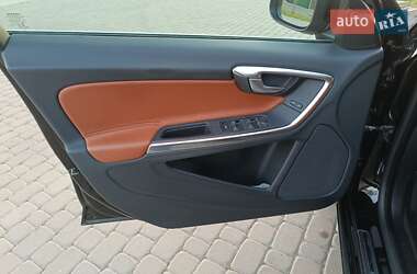 Універсал Volvo V60 2013 в 