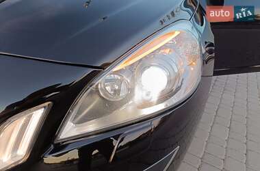 Універсал Volvo V60 2013 в 