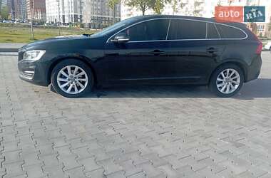 Універсал Volvo V60 2014 в 