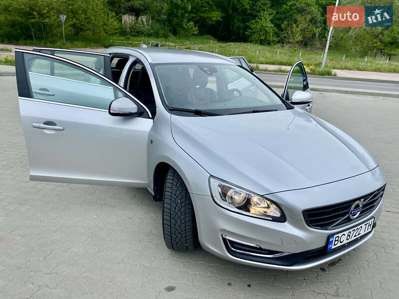 Универсал Volvo V60 2016 в Львове фото 3 Универсал Volvo V60 2016 в Львове