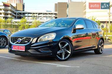 Універсал Volvo V60 2011 в Києві