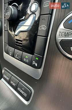 Универсал Volvo V60 2011 в 