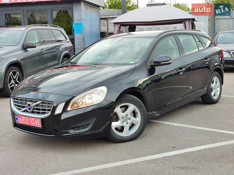 Volvo V60 2011
