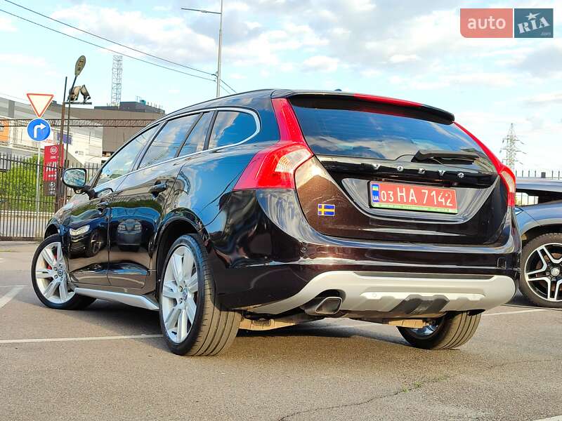 Универсал Volvo V60 2011 в Киеве