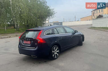 Универсал Volvo V60 2014 в 