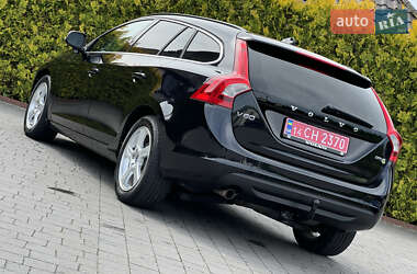 Универсал Volvo V60 2013 в 