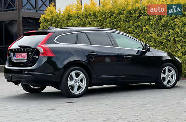 Универсал Volvo V60 2013 в 