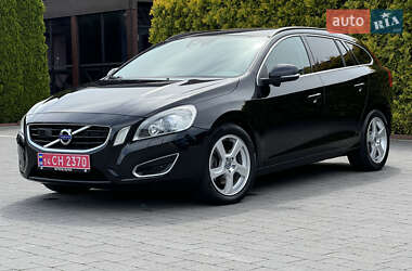 Универсал Volvo V60 2013 в 