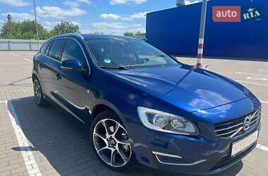 Volvo V60 2015