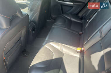 Универсал Volvo V60 2015 в 