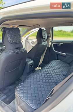 Універсал Volvo V60 2012 в 
