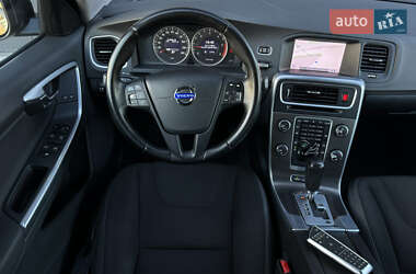 Універсал Volvo V60 2011 в 