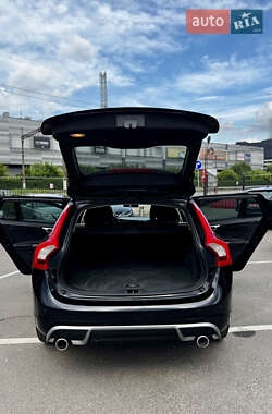 Універсал Volvo V60 2012 в 
