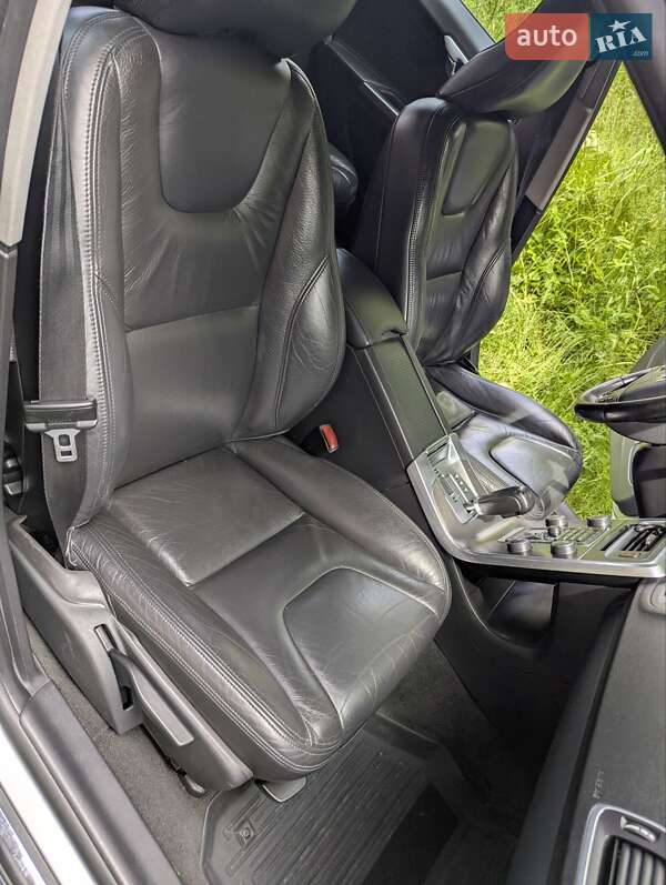 Універсал Volvo V60 2011 в Львові