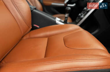 Универсал Volvo V60 2011 в 