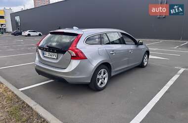 Универсал Volvo V60 2011 в 