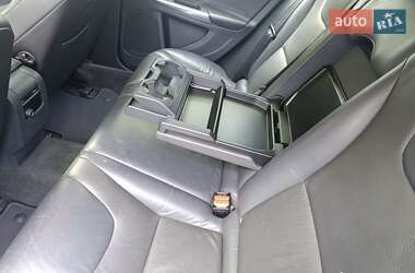 Универсал Volvo V60 2011 в 