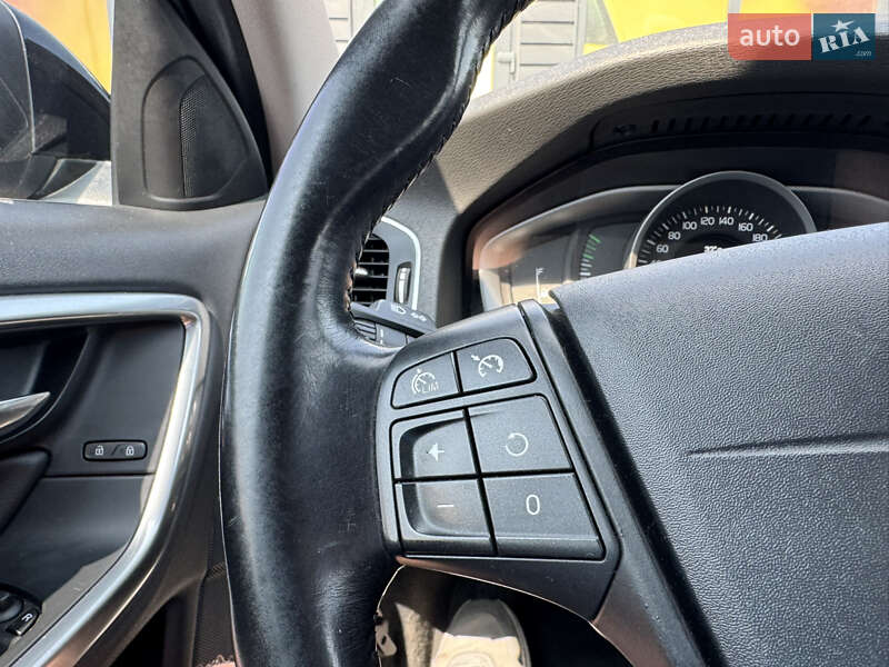 Универсал Volvo V60 2015 в Стрые