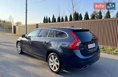 Универсал Volvo V60 2015 в 